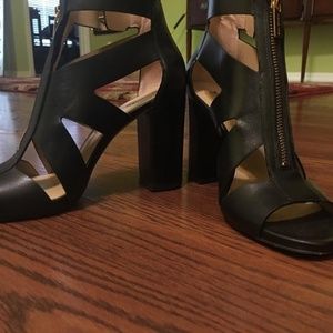 Black Leather Michael Kors Sandals